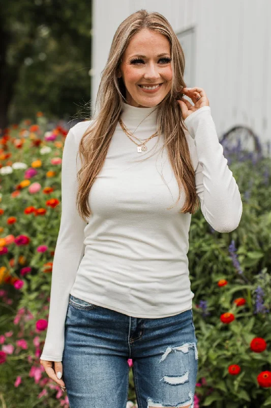 Feeling So Fine Turtleneck Top- Ivory