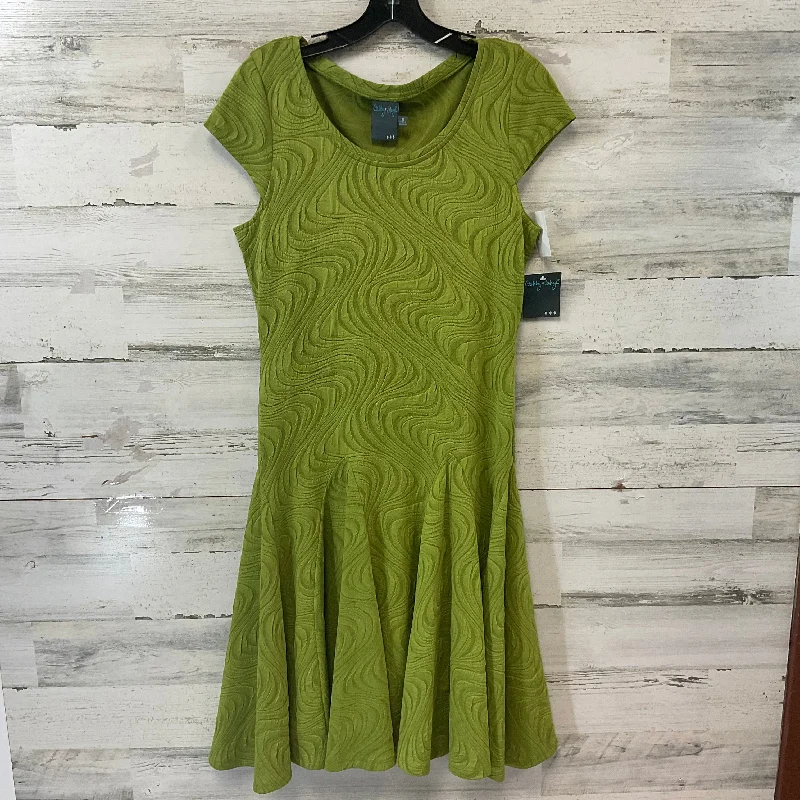 Dress Casual Midi By Gabby Skye In Green, Size: M