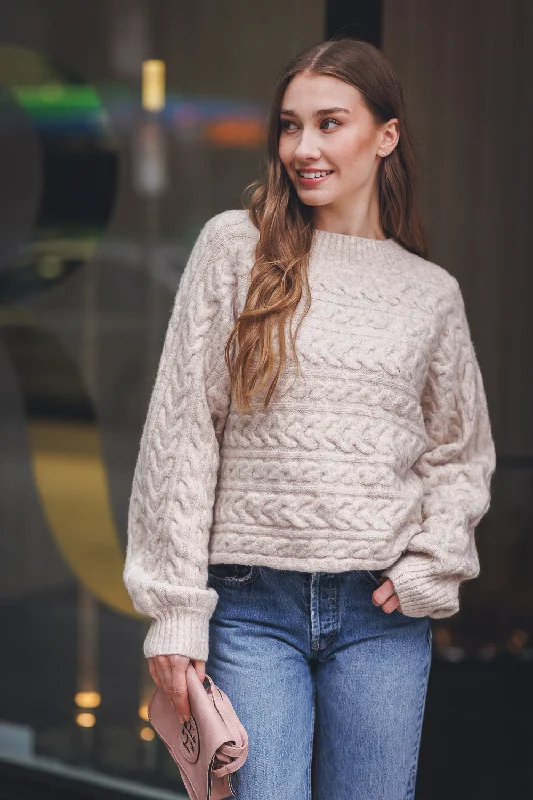 Papillon cable Knit Sweater - 17232